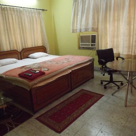 Aakash Ganga Holidays Hotel Calcutta Exterior foto