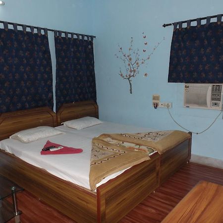 Aakash Ganga Holidays Hotel Calcutta Exterior foto